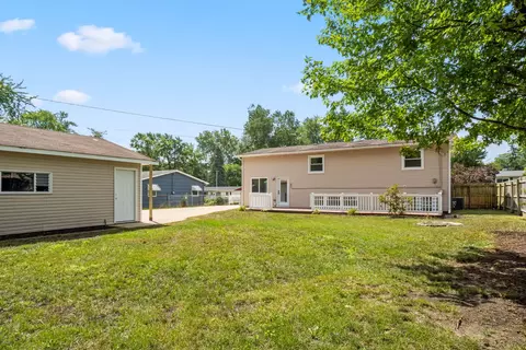 Exterior - 22 Marnel Rd, Montgomery, IL 60538 photo 3 of 3