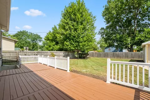 Exterior - 22 Marnel Rd, Montgomery, IL 60538 photo 2 of 3