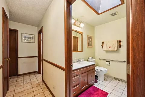 8116 Maple St, Marengo, IL 60152 photo 21