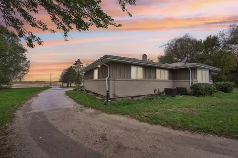 8116 Maple St, Marengo, IL 60152 photo 31