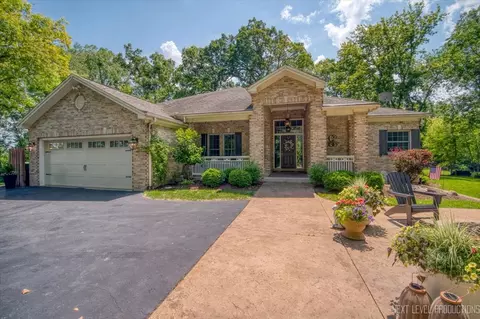 15 N022 Brier Hill Rd, Hampshire, IL 60140