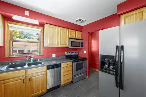 308 S Draper Ave, Champaign, IL 61821 photo 11