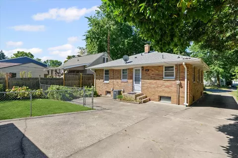 308 S Draper Ave, Champaign, IL 61821 photo 27