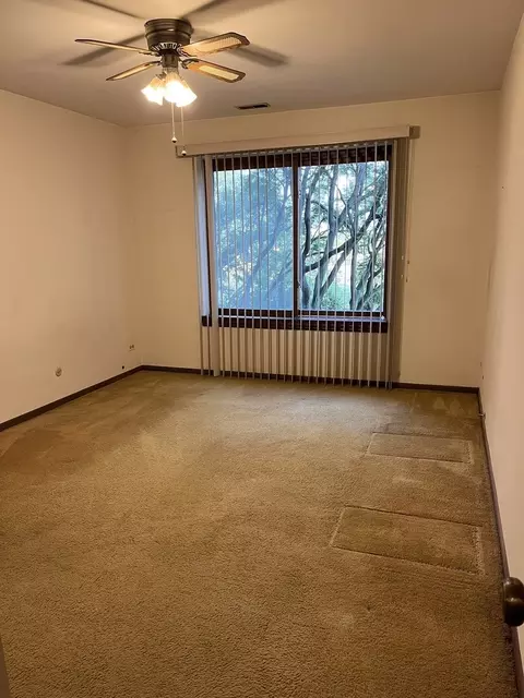 711 S River Rd #401, Des Plaines, IL 60016 photo 18