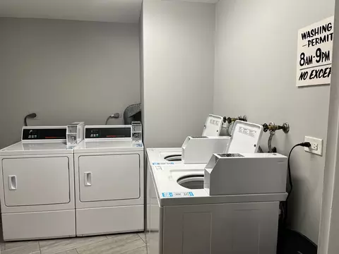 711 S River Rd #401, Des Plaines, IL 60016 photo 10