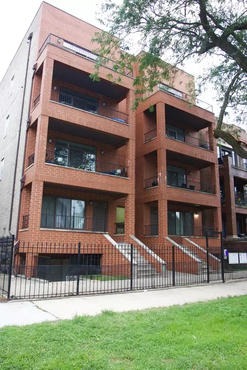 5408 S Michigan Ave #1S, Chicago, IL 60615