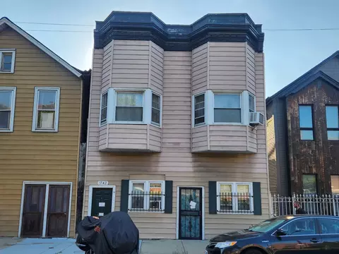 1742 N California Ave, Chicago, IL 60647
