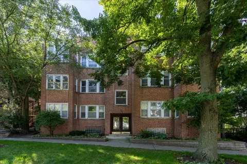 1112 Main St #3E, Evanston, IL 60202