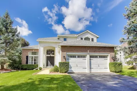 1197 Prides Run, Lake In The Hills, IL 60156