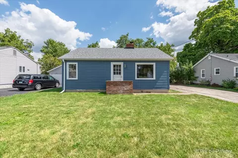 41081 N 1st St, Antioch, IL 60002
