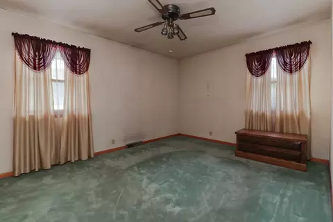 612 Oak St, Delavan, IL 61734 photo 32