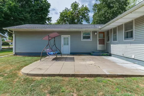 612 Oak St, Delavan, IL 61734 photo 40