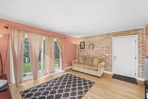 Other - 3355 Kirchoff Rd #6A, Rolling Meadows, IL 60008 photo 3 of 7
