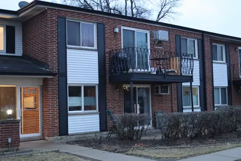2431 E Brandenberry Ct #2O, Arlington Heights, IL 60004