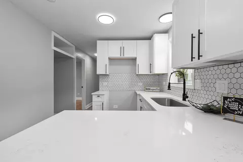 Kitchen - Undisclosed, Chicago, IL 60643 photo 7 of 7