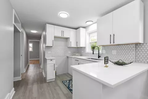 Kitchen - Undisclosed, Chicago, IL 60643 photo 4 of 7