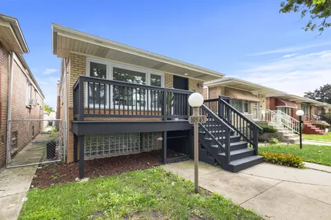 Exterior - Undisclosed, Chicago, IL 60643 photo 2 of 3