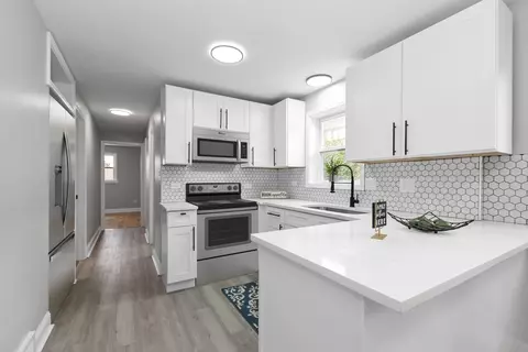 Kitchen - Undisclosed, Chicago, IL 60643 photo 2 of 7