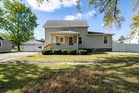 515 N Guthrie St, Gibson City, IL 60936