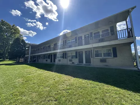 Other - 821 Bode Rd #15, Elgin, IL 60120 photo 2 of 6