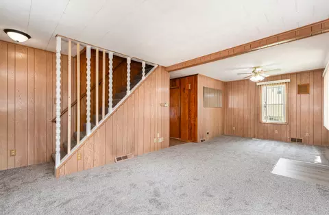 1412 Nicholson St, Joliet, IL 60435 photo 3