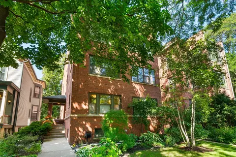 1312 Oak Ave #1, Evanston, IL 60201