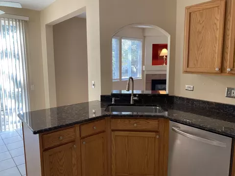 Kitchen - 1091 Delta Dr, Elgin, IL 60123 photo 4 of 5