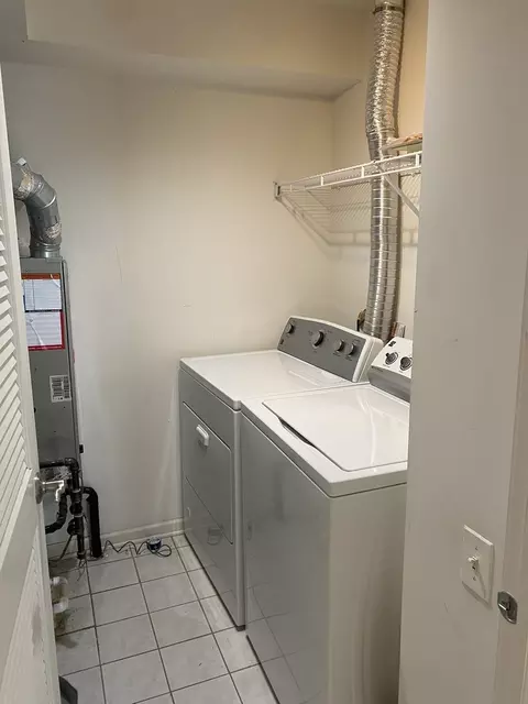 Other - 1091 Delta Dr, Elgin, IL 60123 photo 5 of 8