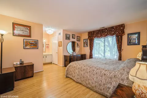 Bedroom - 1500 Harbour Dr #2K, Wheeling, IL 60090 photo 1 of 2