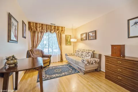 Other - 1500 Harbour Dr #2K, Wheeling, IL 60090 photo 3 of 5