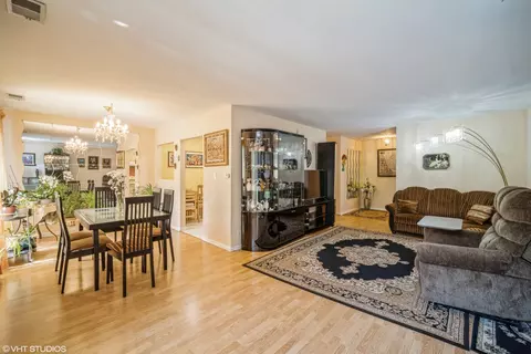 Other - 1500 Harbour Dr #2K, Wheeling, IL 60090 photo 2 of 5