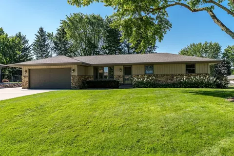 5981 Heidi, Rockford, IL 61109
