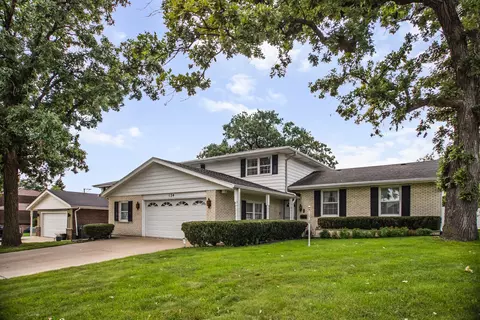 134 S Maple Ave, Hillside, IL 60162