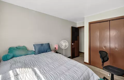 Bedroom - 2023 Monday Dr, Elgin, IL 60123 photo 6 of 6