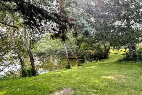 Exterior - 853 Voyager Dr, Bartlett, IL 60103 photo 3 of 5