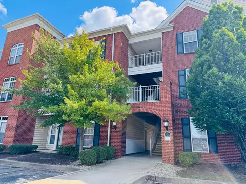 1905 N Lincoln Ave #201, Urbana, IL 61801