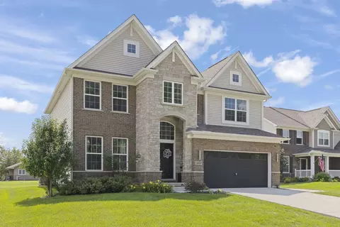 21037 Coventry Cir, Shorewood, IL 60404