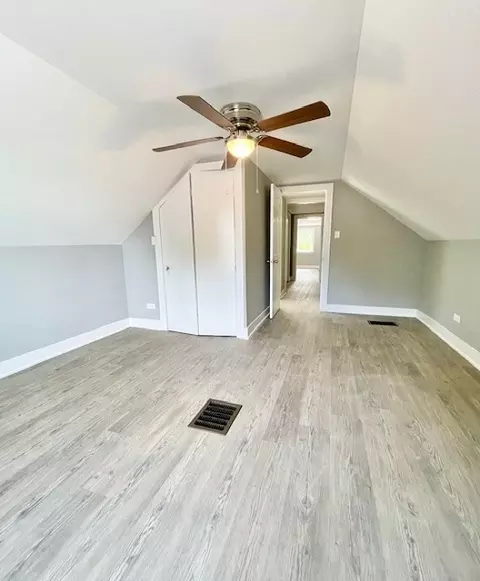 9302 S Eberhart Ave, Chicago, IL 60619 photo 25