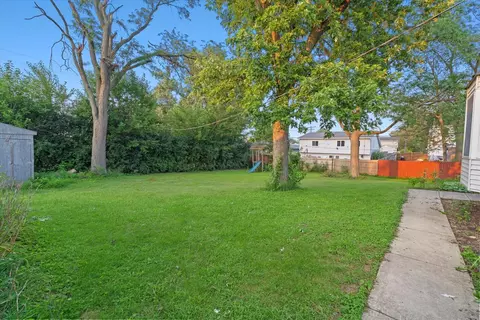 313 83rd St, Willowbrook, IL 60527 photo 27