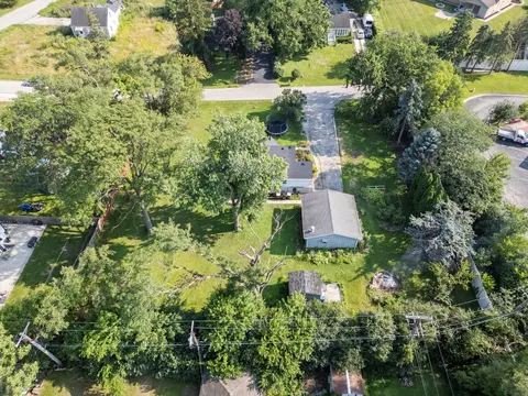 313 83rd St, Willowbrook, IL 60527 photo 32