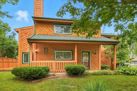 2101 Babst Ct, Lisle, IL 60532