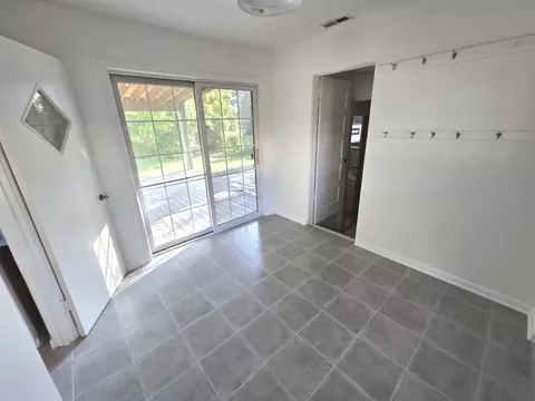 Other - 901 E Krage Dr, Addison, IL 60101 photo 1 of 2