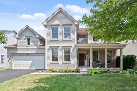 209 Somerset Dr, Sugar Grove, IL 60554