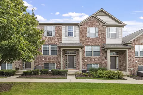 254 Devoe Dr, Oswego, IL 60543