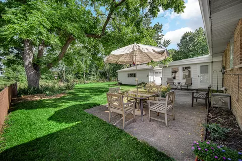 Exterior - 13209 E Playfield Dr, Crestwood, IL 60418 photo 3 of 6