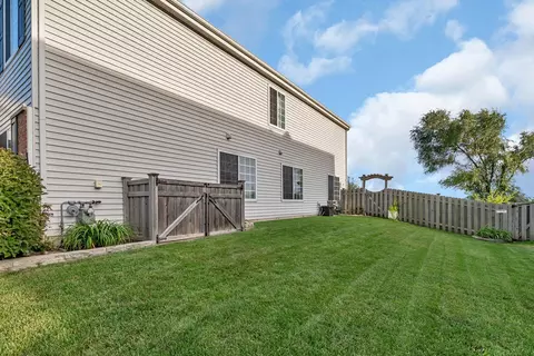 Undisclosed, Minooka, IL 60447 photo 37