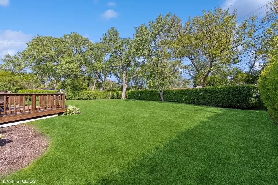 Exterior - 5518 Wilcox Ave, Downers Grove, IL 60516 photo 3 of 9