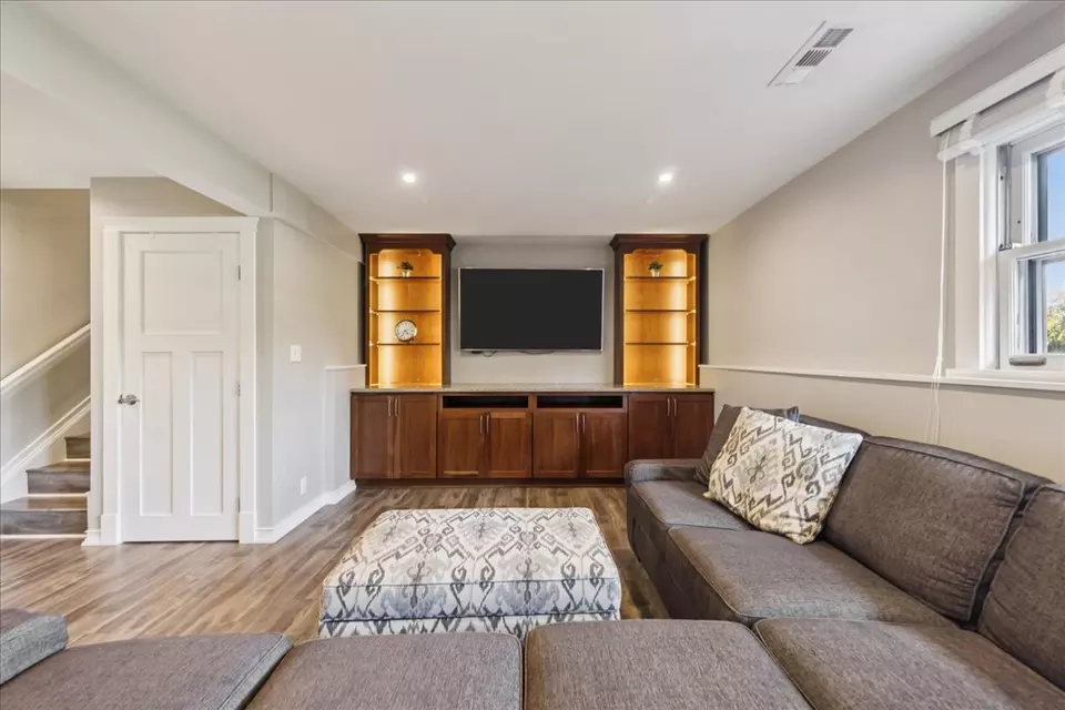 Other - 5518 Wilcox Ave, Downers Grove, IL 60516 photo 3 of 9