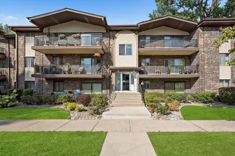 13520 Lawler Ave #42, Crestwood, IL 60418