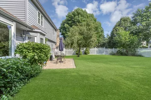 Exterior - 2633 Haddassah Dr, Naperville, IL 60565 photo 7 of 8